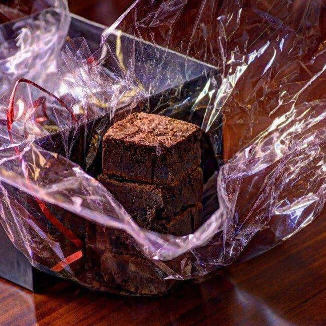 Dark Chocolate Brownies - Dark Chocolate Brownies