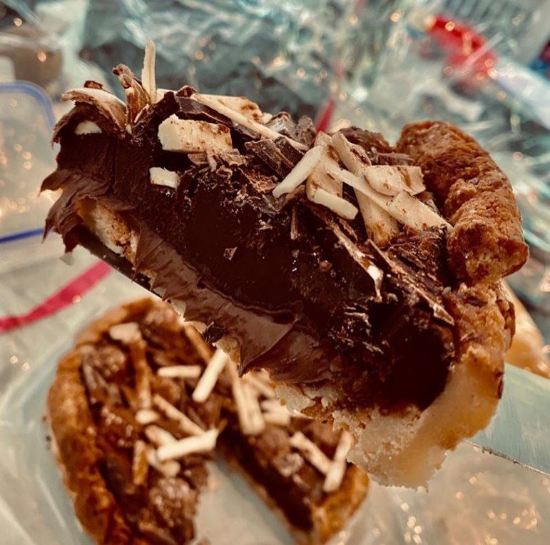 Ferrero Rocher & Nutella Deep Dish Tart - Brownie Heaven