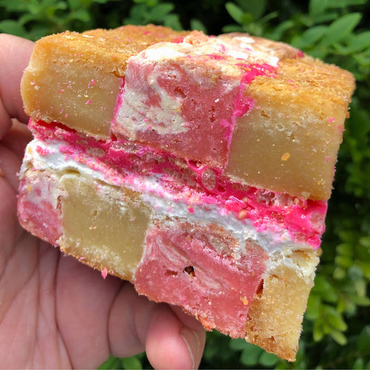 Gift Ideas - Strawberry Cereal Milk Poptastic Blondie