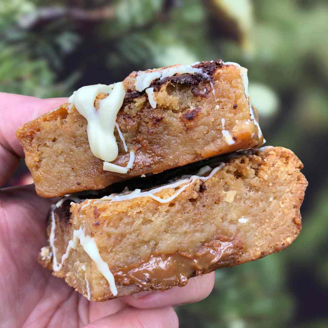 White Belgium Chocolate Blondies - Baileys Irish Cream Brownie Blondies