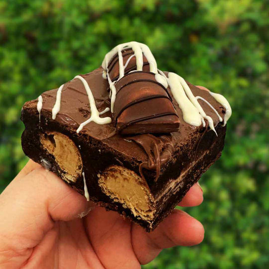 Kinder Beuno ™️ & Nutella ™️ Velvet Brownie - Brownie Heaven