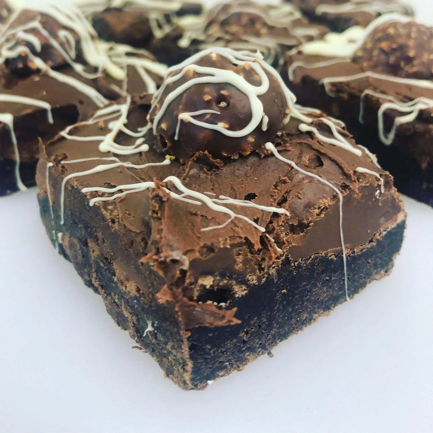 🎉 22 Years of Brownie Heaven – Vote & Celebrate Box (£22) - Brownie Heaven
