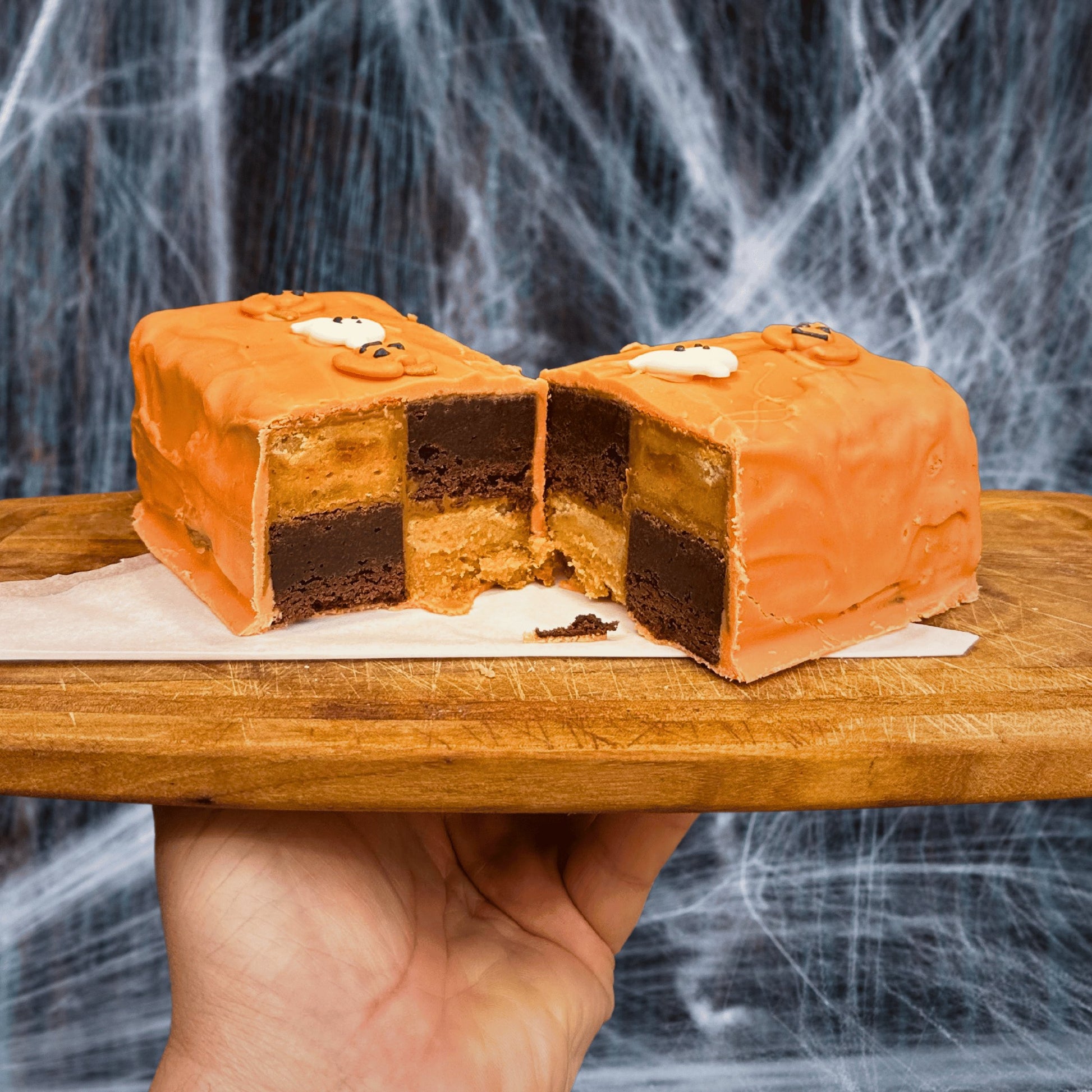 Halloween Pumpkin Biscoff Spice Battenberg