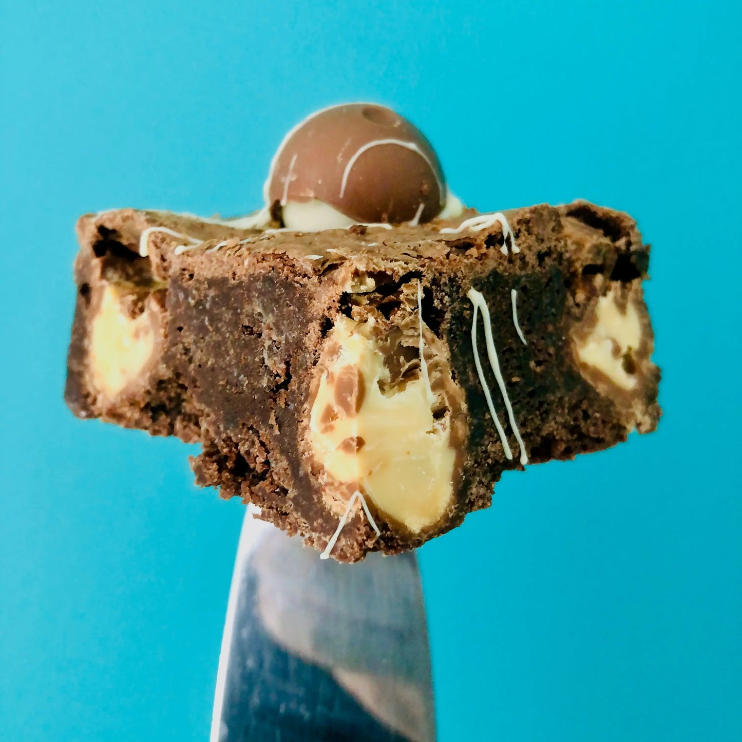 Lindor Brownie with Vanilla Truffles - Brownie Heaven