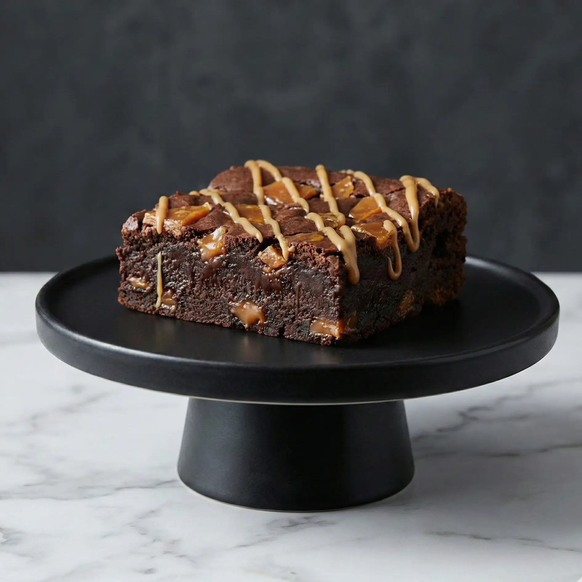 Toffee Brownie – Gooey Autumn Indulgence 🍁 - Brownie Heaven