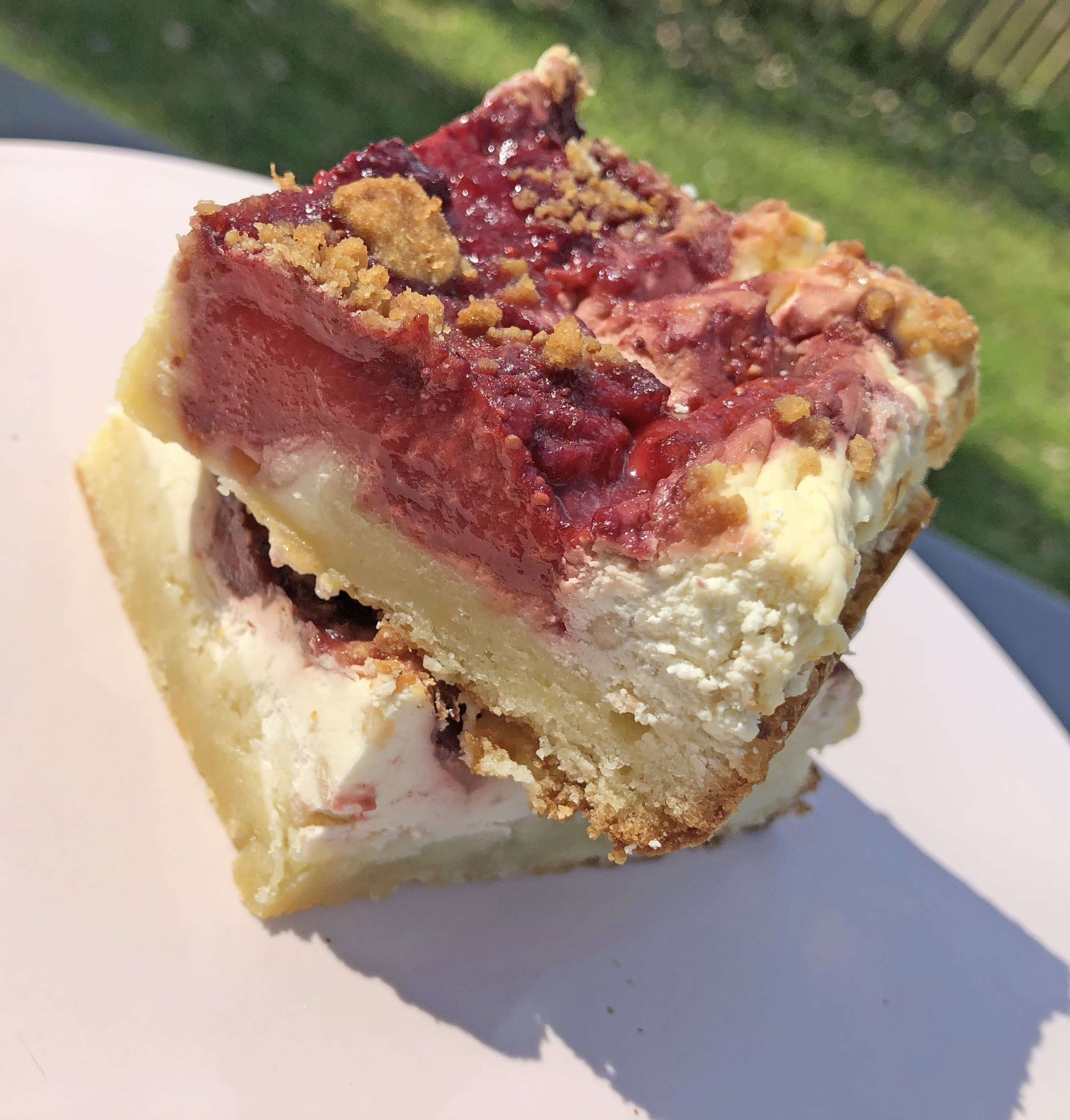 Gift Ideas - Strawberry Cheesecake White Chocolate Blondies (Limited Edition) 